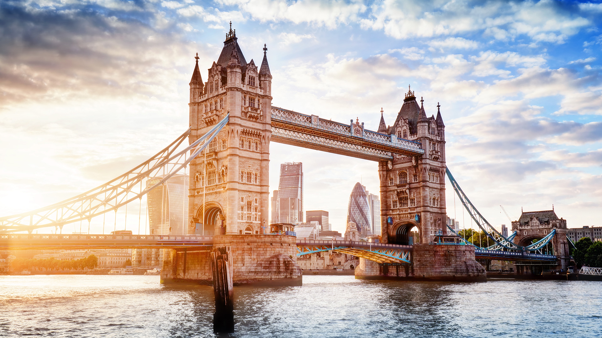 SunExpress Hava Yolları ile Kraliyet Tacı Londra 3 Gece 4 Gün | İzmir Hareketli |